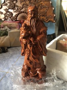 Gửi tượng gỗ đi Mỹ uy tín tại Đà Nẵng